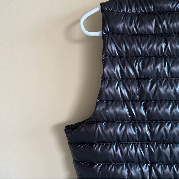 Lululemon black goose down vest - Picture 3 of 5